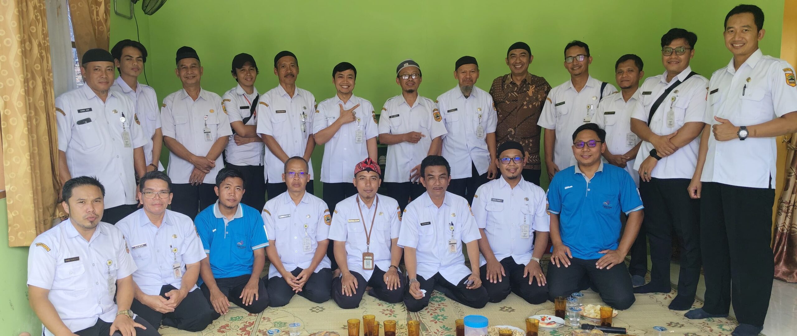 Selamat 2 Pengawas dari Guru SMAN 1 Andong
